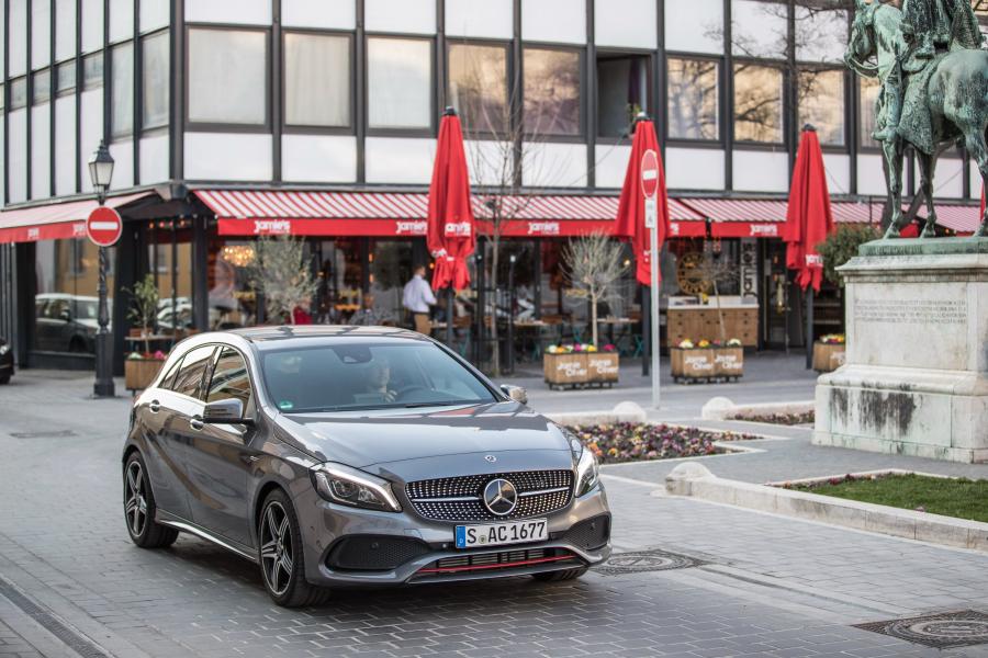  Mercedes-Benz A250 Sport 4Matic 2015 года  (WW) (фото 5 из 12)